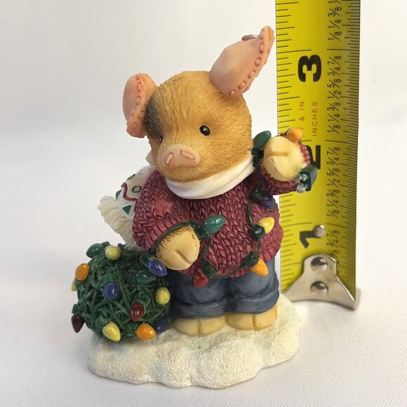Enesco “Mary Mary Had a Farm” Figurine Pig Tangled in Christmas Lights 1997 - Picture 10 of 12